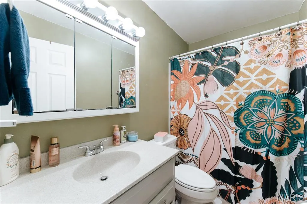 1170
