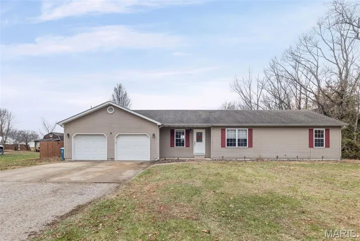Welcome to 507 N Shirley, Worden!