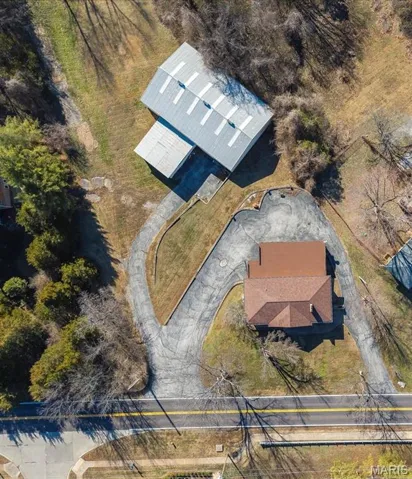 Birds eye view of the property