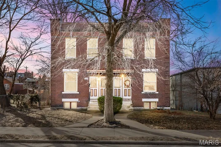 Stunning all brick townhome!