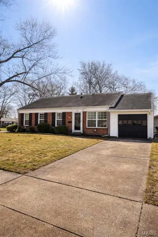 4 bed 3 bath updated home