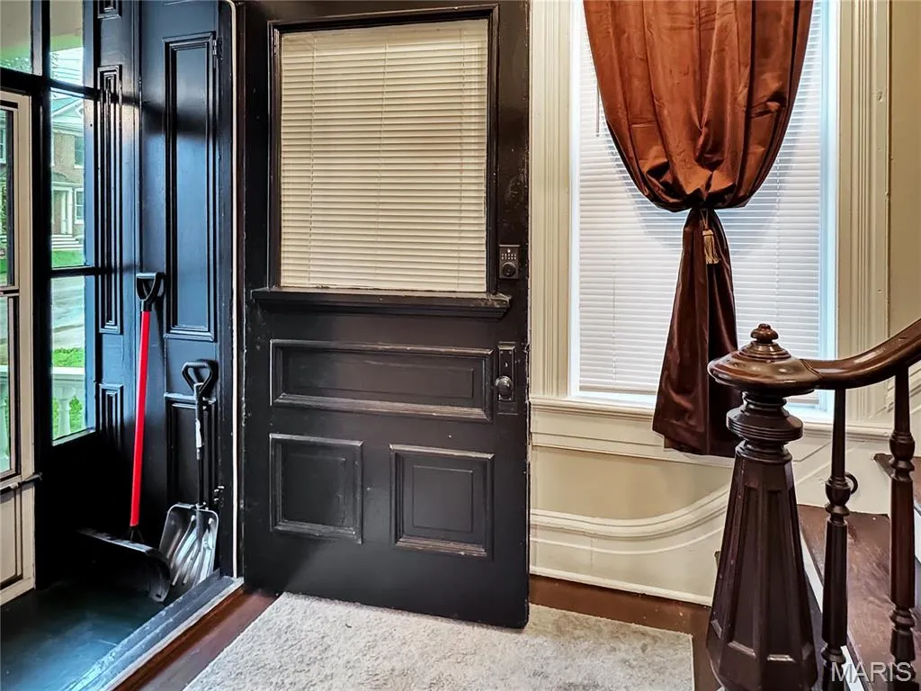 1170