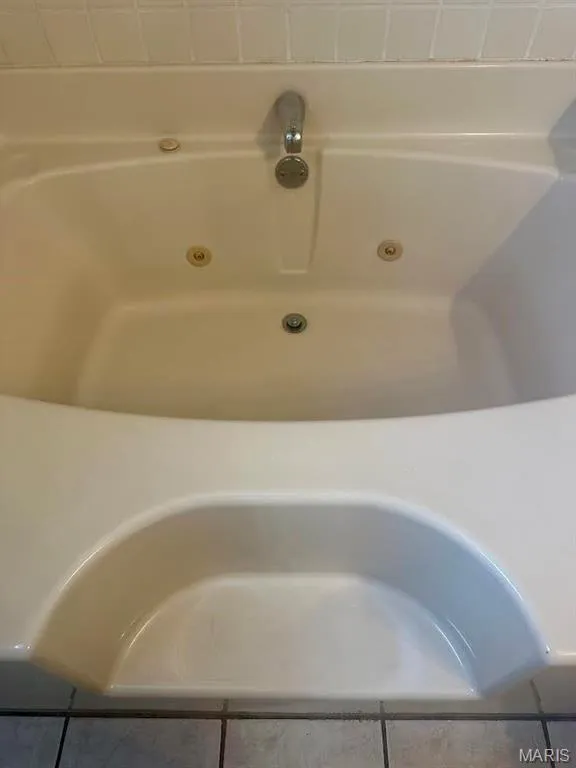 1170