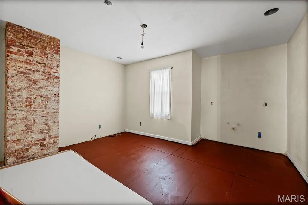 1170