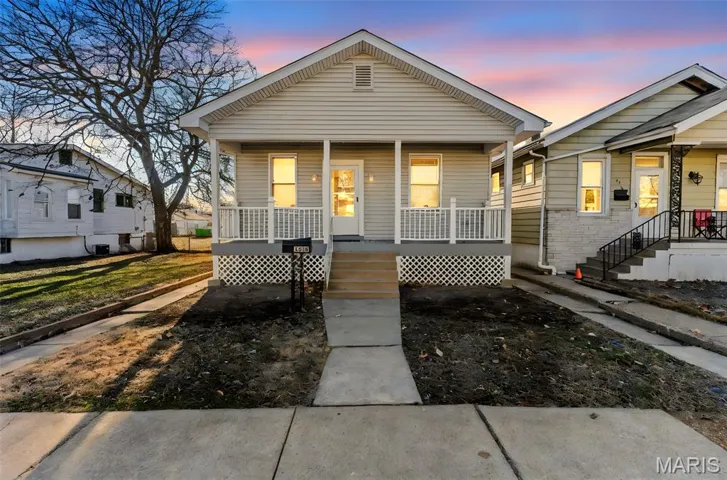 Duplex. 2-1 Bedroom, 1 Bathroom Units