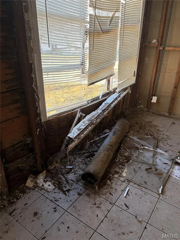 1170