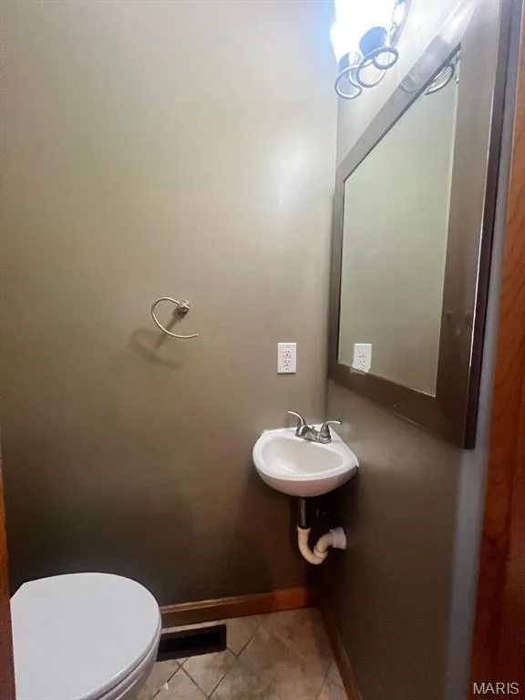 1170