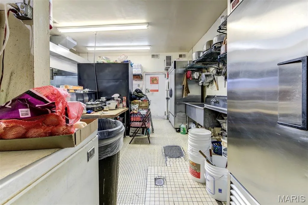 1170