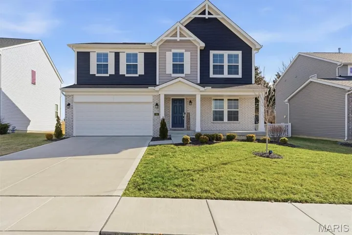 Impeccable 2023 Fischer home, LOADED with upgrades for you!!!