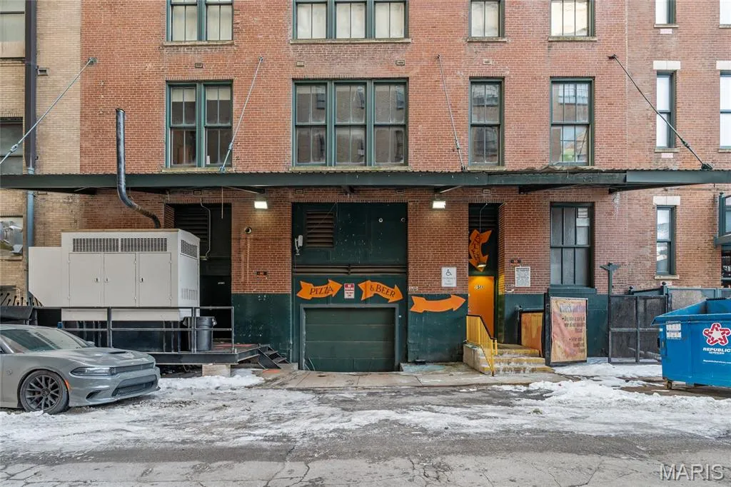 1170