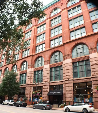 Step into Six Cord, where the timeless charm of a federally recognized landmark seamlessly blends with cutting-edge amenities for a one-of-a-kind living experience. Enjoy urban, loft-style aesthetics with premium and upgraded residential features and finishes, paired with flexible layouts for any lifestyle.