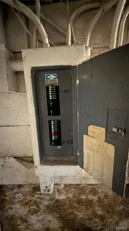 1170