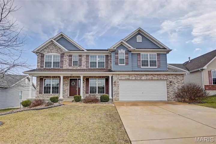 Welcome to 130 Riverdale Woods Circle!