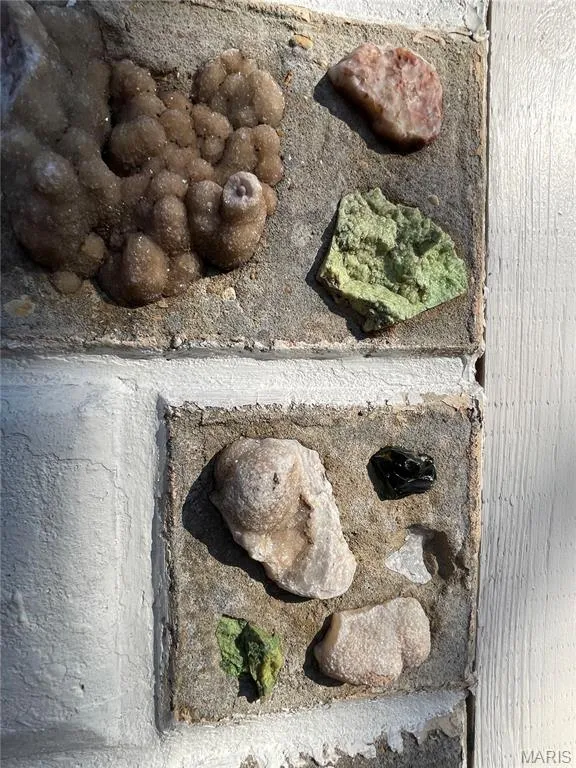 1170