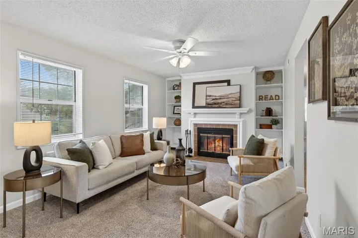 Welcome to 9137 Wrenwood Ln!