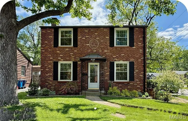 2124 Bredell Avenue - Showings Begin Friday 03/06/2026