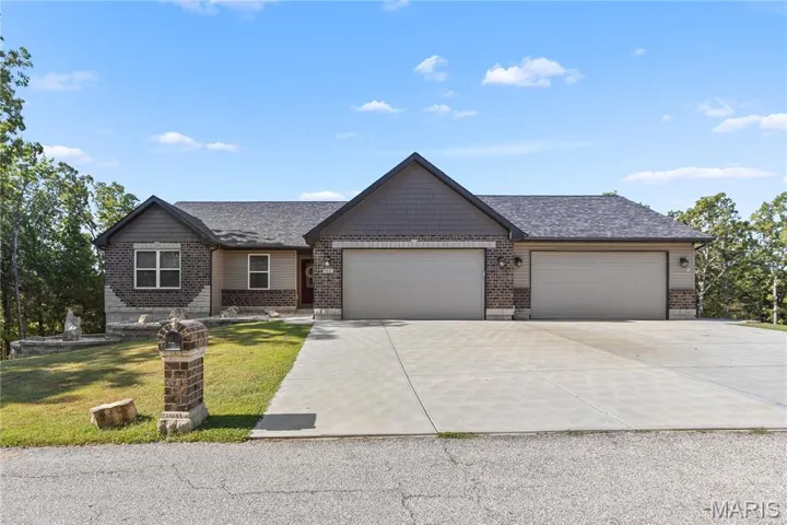 9841 Ridgecrest Drive