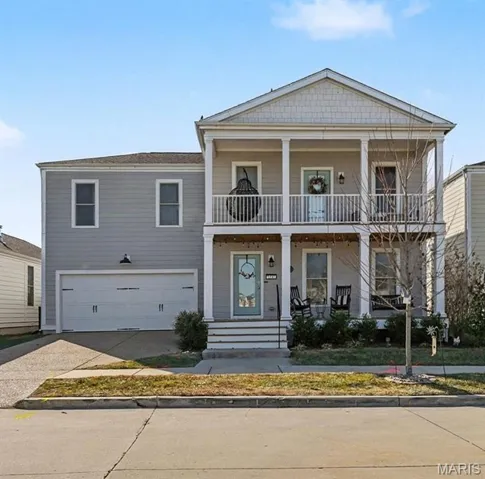 Welcome to 3645 Starkville in the heart of New Town!