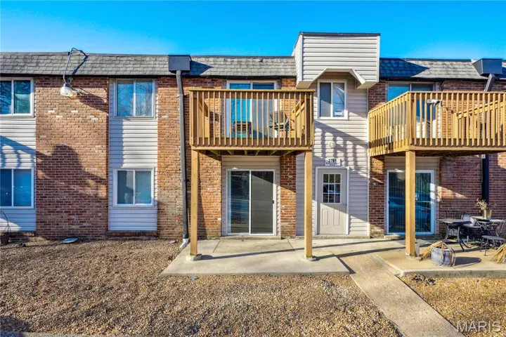 Welcome to 2781 Blackforest Dr Unit#B in Oakville, MO The exterior features bBrick exterior, balcony, and ample windows. Main level unit!