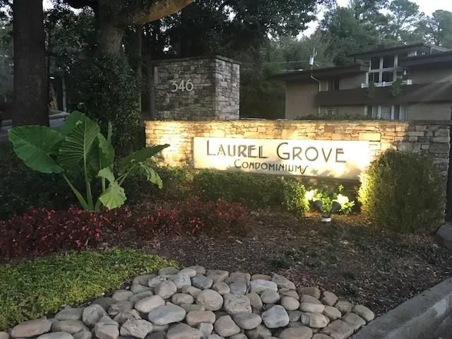 346 Carpenter Drive Unit 17, Atlanta, Georgia 30328, 2 Bedrooms Bedrooms, ,2 BathroomsBathrooms,Residential,Sold,346 Carpenter Drive Unit 17,5987548