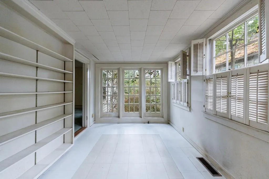 1810 Monroe Drive Ne, Atlanta, Georgia 30324, 2 Bedrooms Bedrooms, 0 ,1 BathroomBathrooms,Land,For Sale,1810 Monroe Drive Ne,7703417