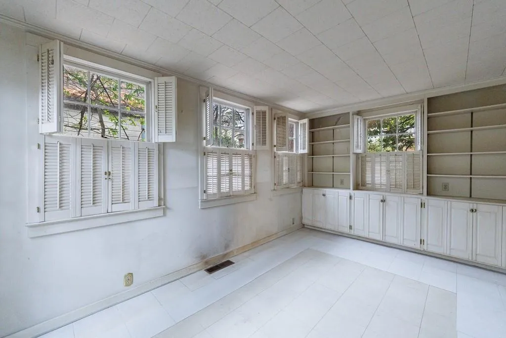 1810 Monroe Drive Ne, Atlanta, Georgia 30324, 2 Bedrooms Bedrooms, 0 ,1 BathroomBathrooms,Land,For Sale,1810 Monroe Drive Ne,7703417
