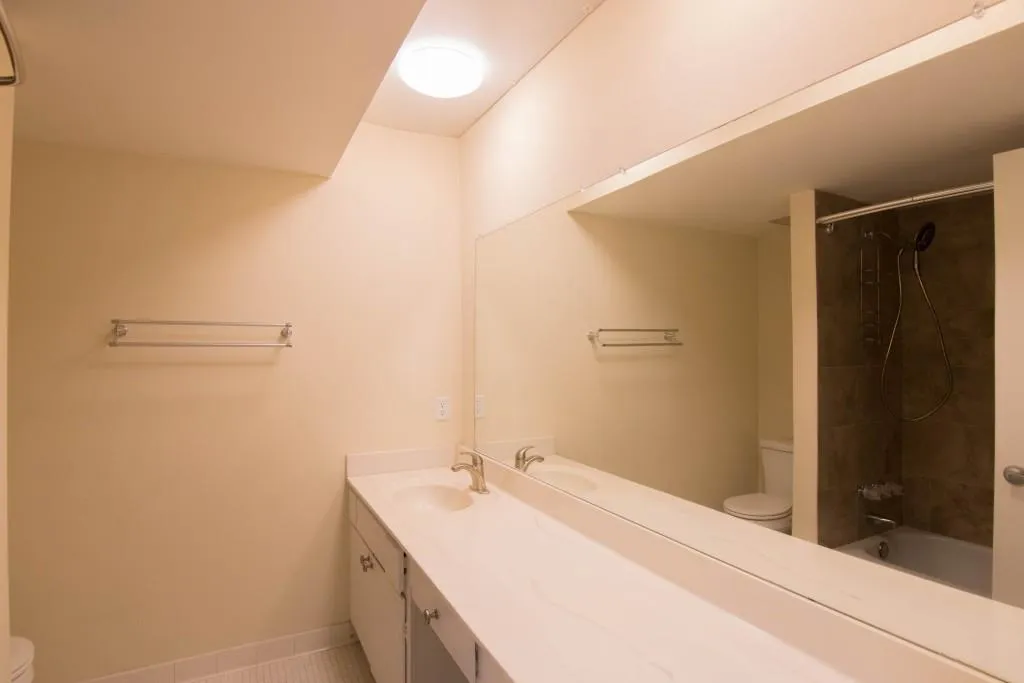 6851 Roswell Road Unit F-25, Sandy Springs, Georgia 30328, 2 Bedrooms Bedrooms, ,2 BathroomsBathrooms,Residential,Sold,6851 Roswell Road Unit F-25,5991462