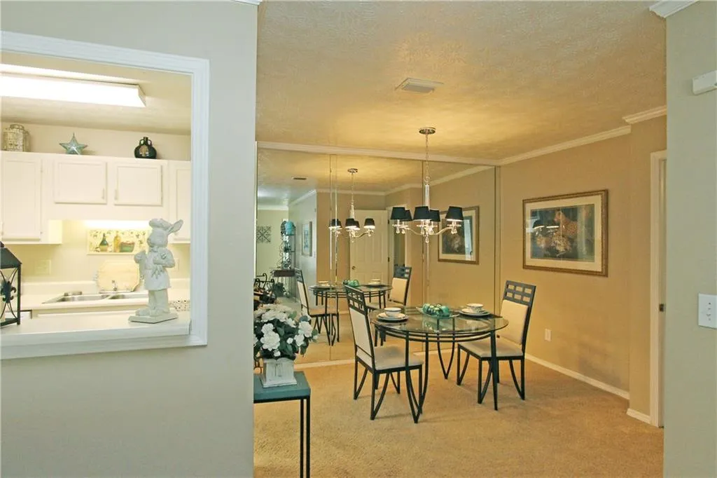 1608 Gettysburg Place Unit 1608, Sandy Springs, Georgia 30350, 2 Bedrooms Bedrooms, ,2 BathroomsBathrooms,Residential,Sold,1608 Gettysburg Place Unit 1608,5871706