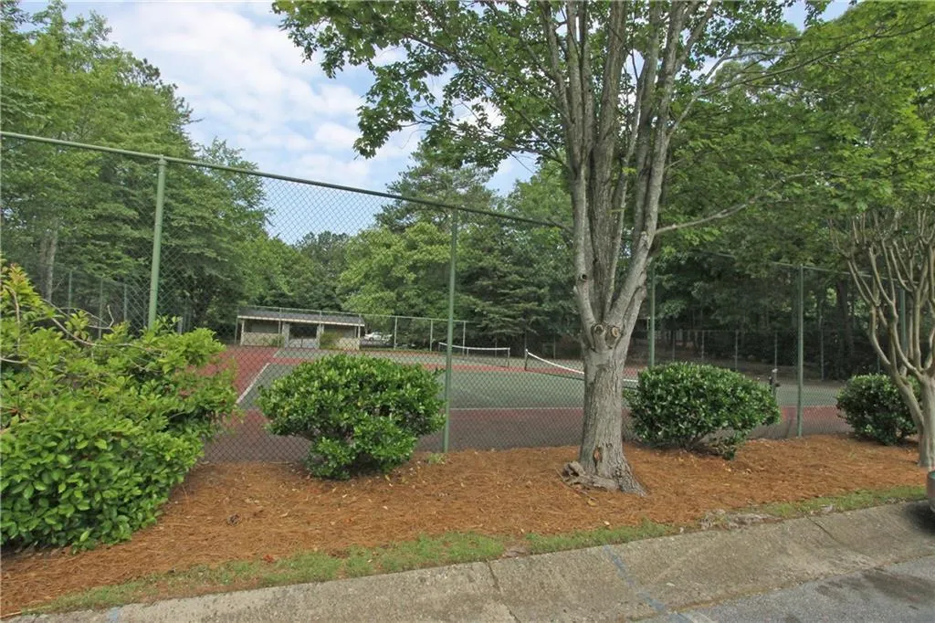 1608 Gettysburg Place Unit 1608, Sandy Springs, Georgia 30350, 2 Bedrooms Bedrooms, ,2 BathroomsBathrooms,Residential,Sold,1608 Gettysburg Place Unit 1608,5871706