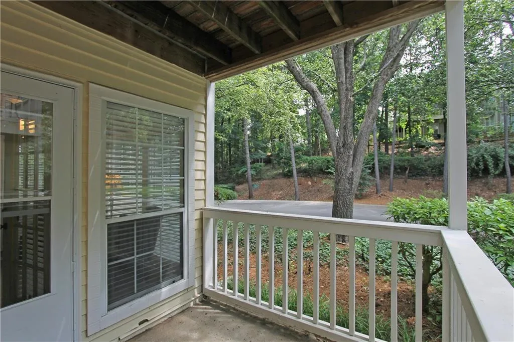 1608 Gettysburg Place Unit 1608, Sandy Springs, Georgia 30350, 2 Bedrooms Bedrooms, ,2 BathroomsBathrooms,Residential,Sold,1608 Gettysburg Place Unit 1608,5871706