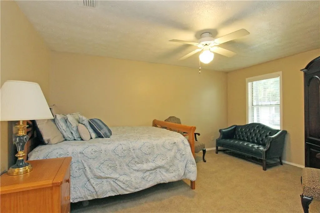 1608 Gettysburg Place Unit 1608, Sandy Springs, Georgia 30350, 2 Bedrooms Bedrooms, ,2 BathroomsBathrooms,Residential,Sold,1608 Gettysburg Place Unit 1608,5871706