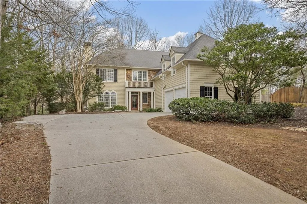 130 Belvedere Court, Sandy Springs, Georgia 30350, 5 Bedrooms Bedrooms, ,4 BathroomsBathrooms,Residential,For Sale,130 Belvedere Court,7727280