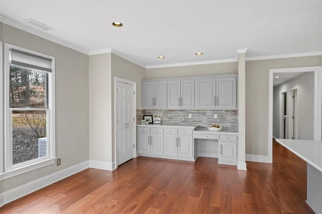 130 Belvedere Court, Sandy Springs, Georgia 30350, 5 Bedrooms Bedrooms, ,4 BathroomsBathrooms,Residential,For Sale,130 Belvedere Court,7727280