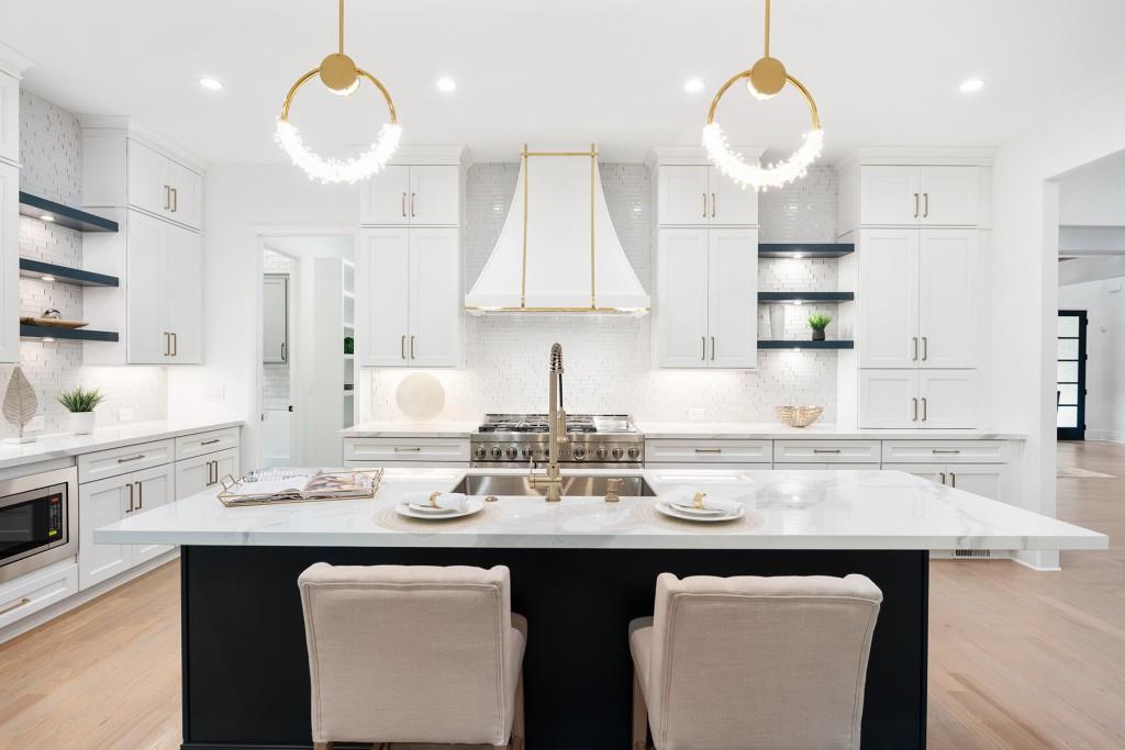 120 Nezhat Place, Sandy Springs, Georgia 30350, 5 Bedrooms Bedrooms, ,5 BathroomsBathrooms,Residential,Sold,120 Nezhat Place,7292609