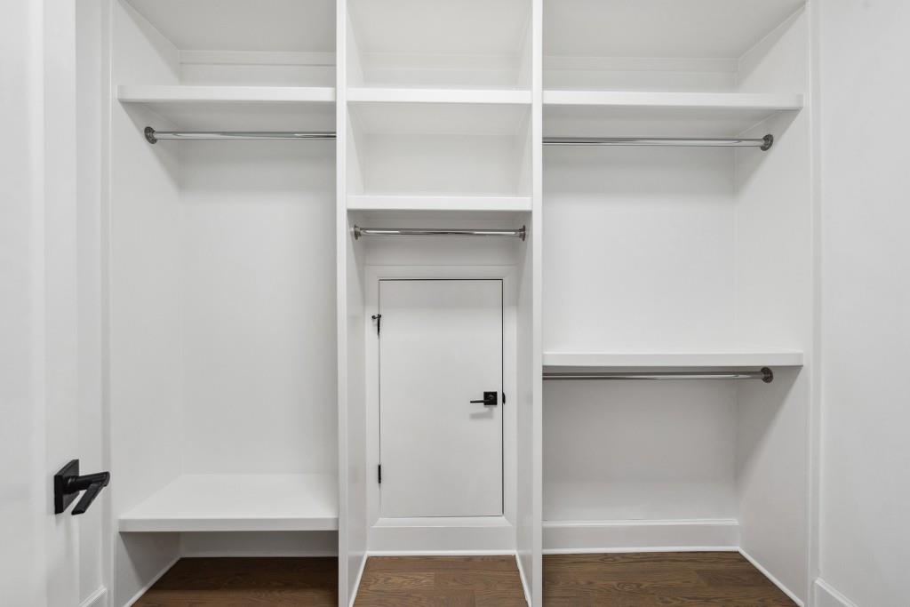 120 Nezhat Place, Sandy Springs, Georgia 30350, 5 Bedrooms Bedrooms, ,5 BathroomsBathrooms,Residential,Sold,120 Nezhat Place,7292609