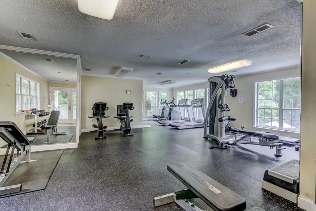 6810 Glenridge Drive Unit F, Atlanta, Georgia 30328, 2 Bedrooms Bedrooms, ,2 BathroomsBathrooms,Residential,Sold,6810 Glenridge Drive Unit F,6027464