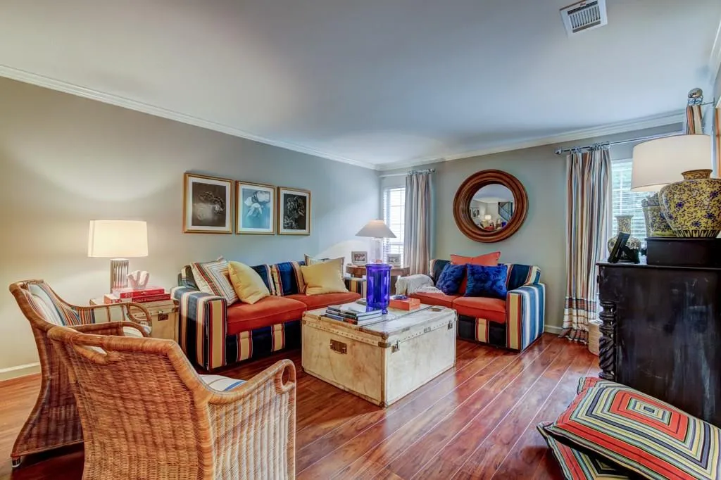 6810 Glenridge Drive Unit F, Atlanta, Georgia 30328, 2 Bedrooms Bedrooms, ,2 BathroomsBathrooms,Residential,Sold,6810 Glenridge Drive Unit F,6027464