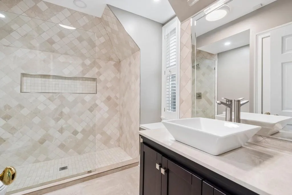 4645 Harris Trail, Atlanta, Georgia 30327, 6 Bedrooms Bedrooms, ,6 BathroomsBathrooms,Residential,Sold,4645 Harris Trail,7475512