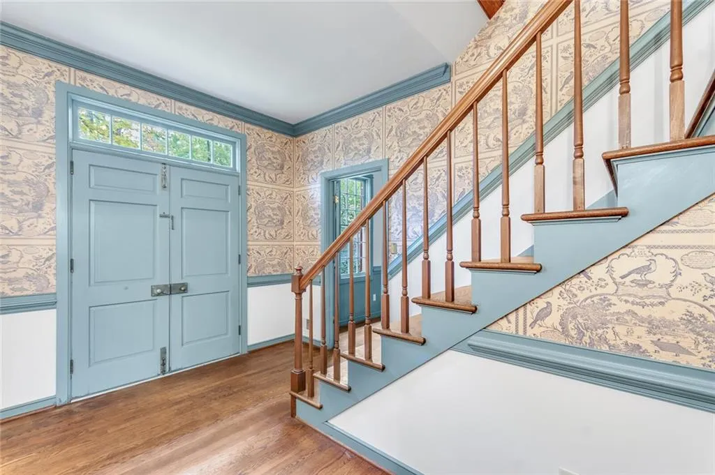 960 The 16th Fairway, Sandy Springs, Georgia 30350, 3 Bedrooms Bedrooms, ,3 BathroomsBathrooms,Residential,Sold,960 The 16th Fairway,6965387