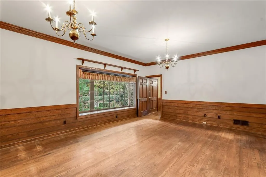 960 The 16th Fairway, Sandy Springs, Georgia 30350, 3 Bedrooms Bedrooms, ,3 BathroomsBathrooms,Residential,Sold,960 The 16th Fairway,6965387