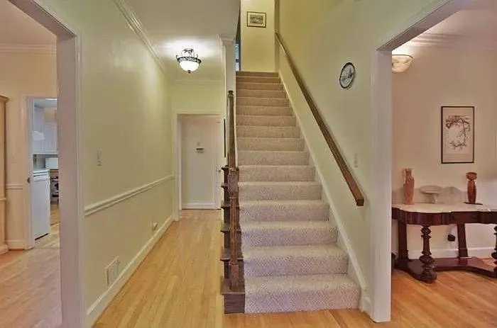 Atlanta, Georgia 30327, 3 Bedrooms Bedrooms, 0 ,2 BathroomsBathrooms,Residential,For Sale,7798623