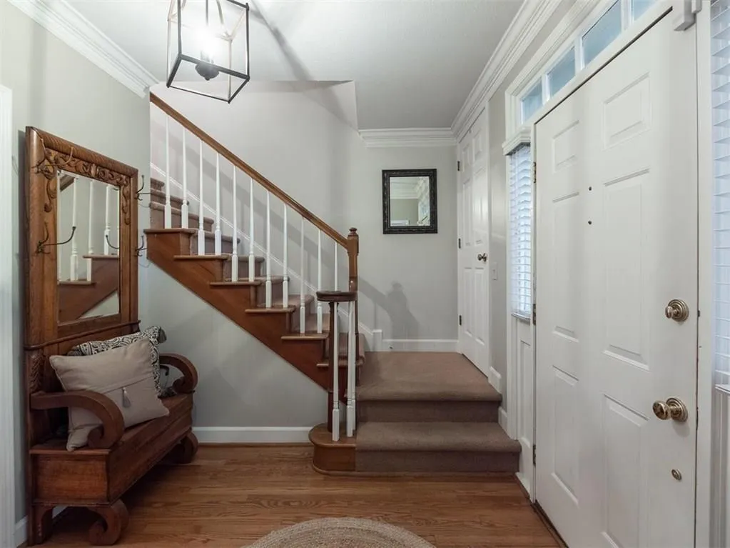 24 Plantation Drive, Atlanta, Georgia 30324, 2 Bedrooms Bedrooms, ,2 BathroomsBathrooms,Residential,Sold,24 Plantation Drive,6027386