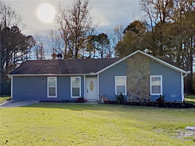 968 Country Oaks Court, Lawrenceville, Georgia 30044