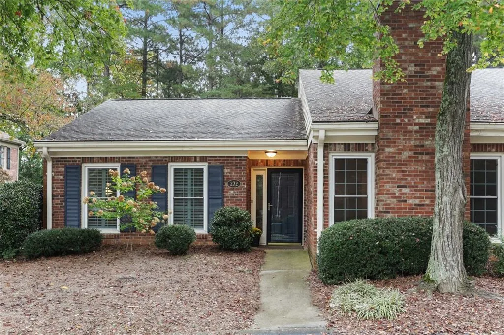 272 The South Chace, Atlanta, Georgia 30328, 3 Bedrooms Bedrooms, ,2 BathroomsBathrooms,Residential,Sold,272 The South Chace,6802433