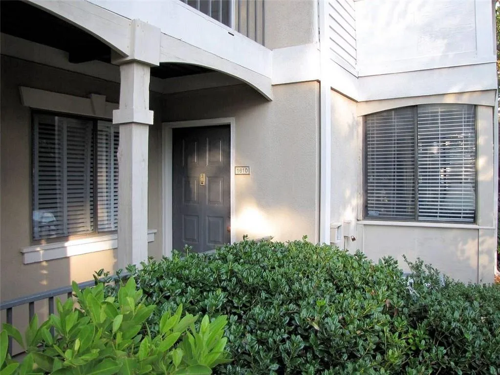 1610 Wingate Way Unit 1610, Sandy Springs, Georgia 30350, 2 Bedrooms Bedrooms, ,2 BathroomsBathrooms,Residential,Sold,1610 Wingate Way Unit 1610,5607608