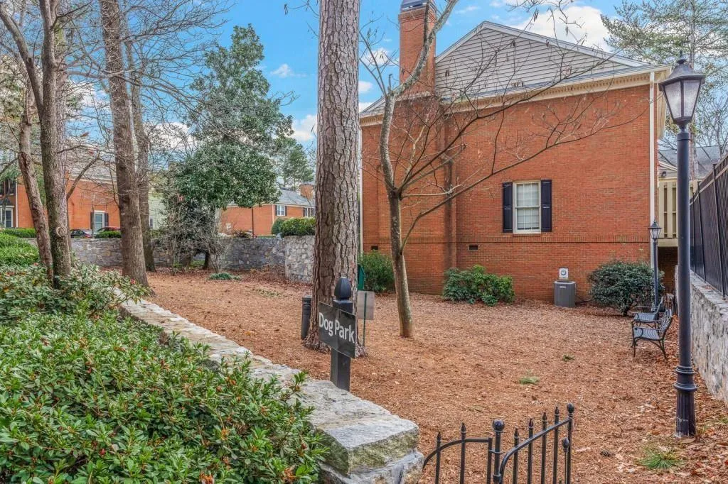 126 Mount Vernon Circle, Atlanta, Georgia 30338, 2 Bedrooms Bedrooms, ,2 BathroomsBathrooms,Residential,Sold,126 Mount Vernon Circle,6857622