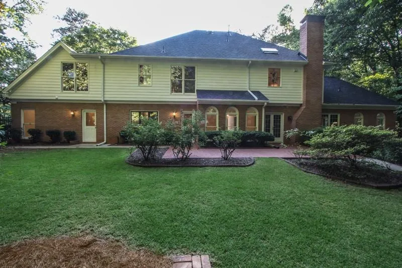 7555 Bridgegate Court, Sandy Springs, Georgia 30350, 5 Bedrooms Bedrooms, ,4 BathroomsBathrooms,Residential,Sold,7555 Bridgegate Court,6726861