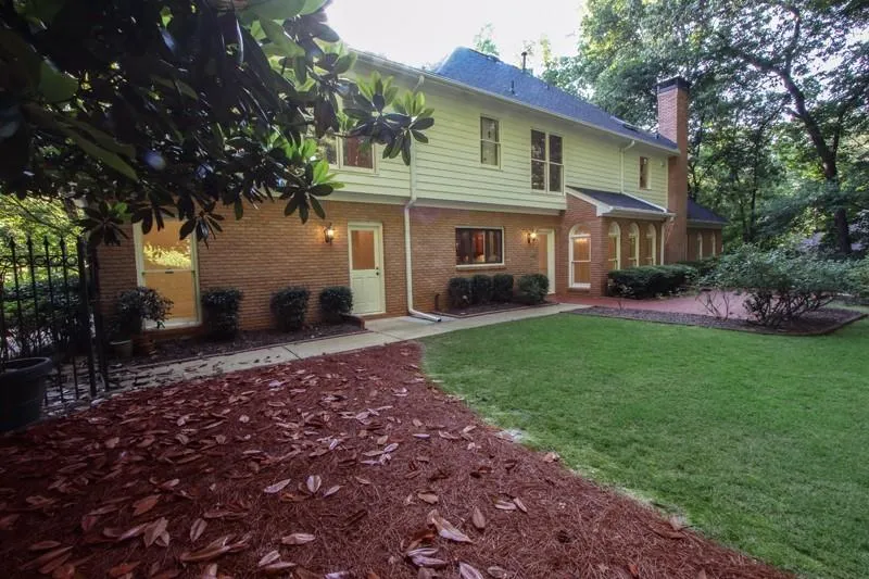 7555 Bridgegate Court, Sandy Springs, Georgia 30350, 5 Bedrooms Bedrooms, ,4 BathroomsBathrooms,Residential,Sold,7555 Bridgegate Court,6726861