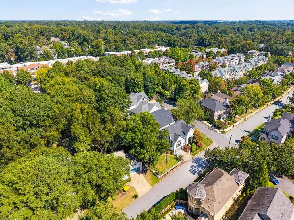 1410 Canoochee Drive Ne, Brookhaven, Georgia 30319, 3 Bedrooms Bedrooms, 0 ,2 BathroomsBathrooms,Residential,For Sale,1410 Canoochee Drive Ne,7848408