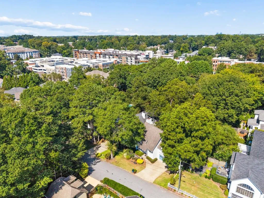1410 Canoochee Drive Ne, Brookhaven, Georgia 30319, 3 Bedrooms Bedrooms, 0 ,2 BathroomsBathrooms,Residential,For Sale,1410 Canoochee Drive Ne,7848408
